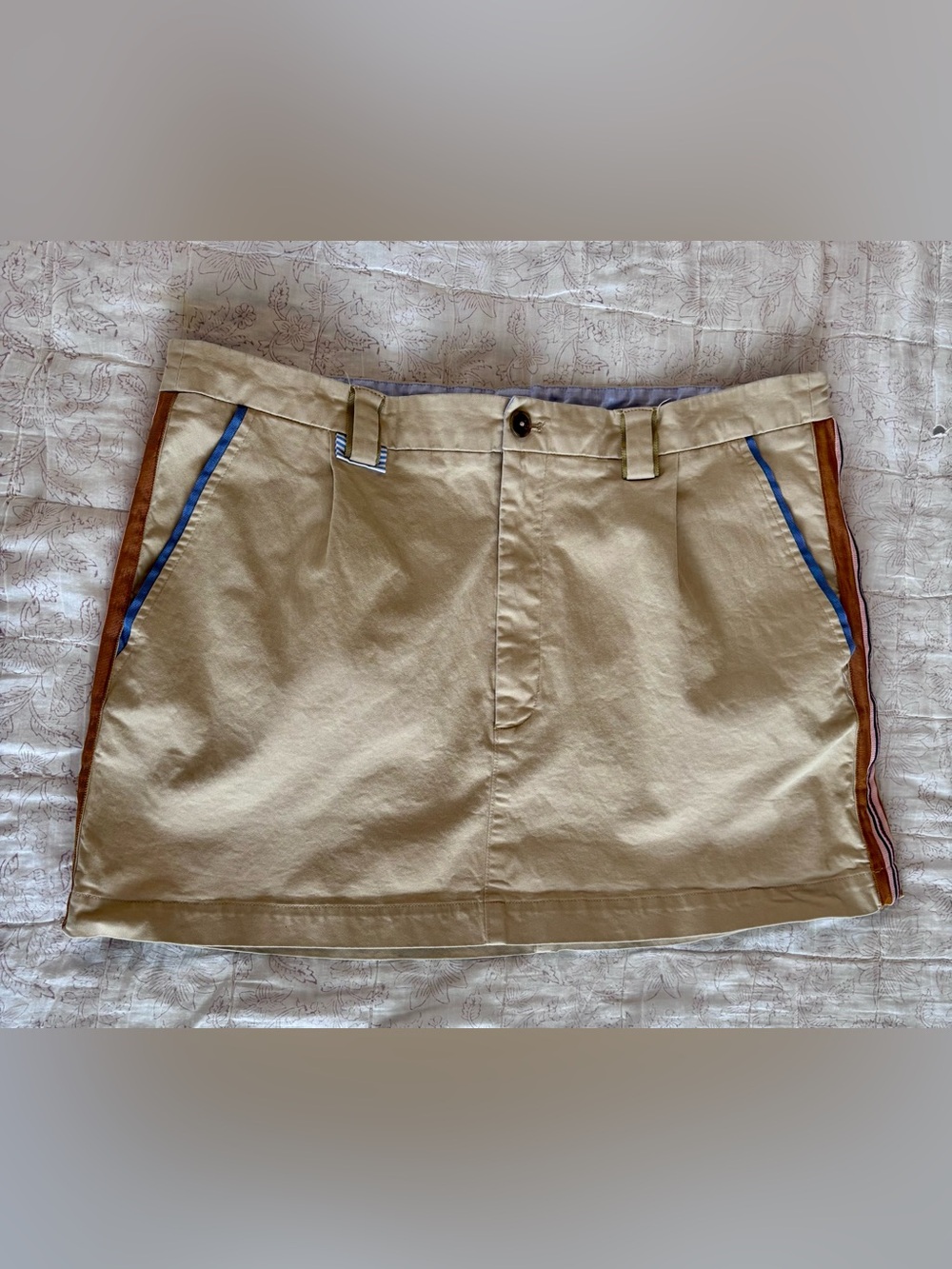 Maeve women’s Khaki mini with stripes